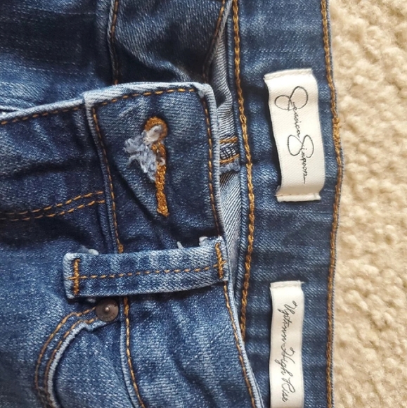 Jeans - Picture 2 of 3